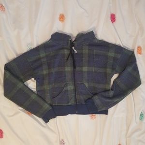 Rue21 cropped plaid print zip up hoodie